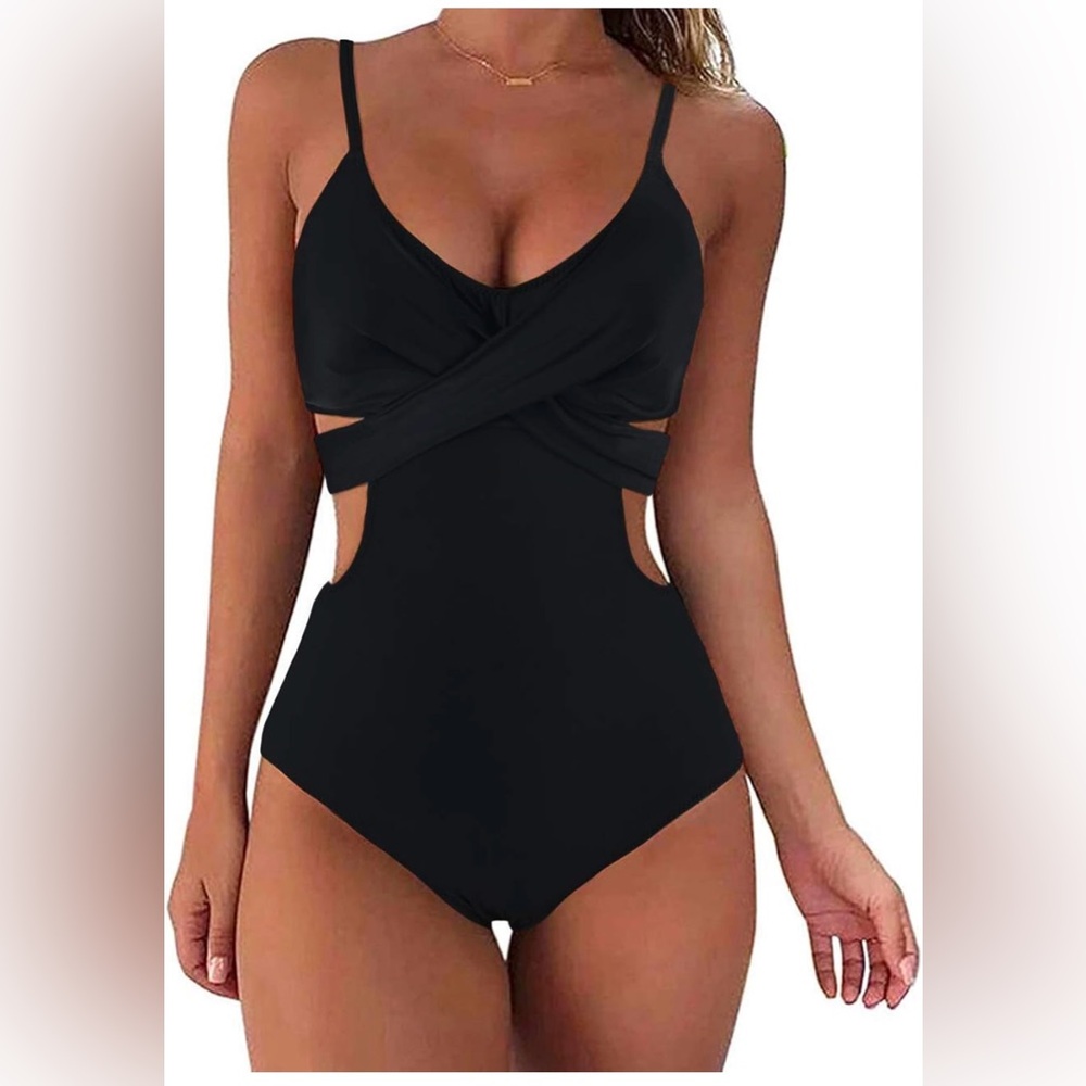 NWT. Firpearl Women's One Piece Swimsuits Push Up Monokini. Size M